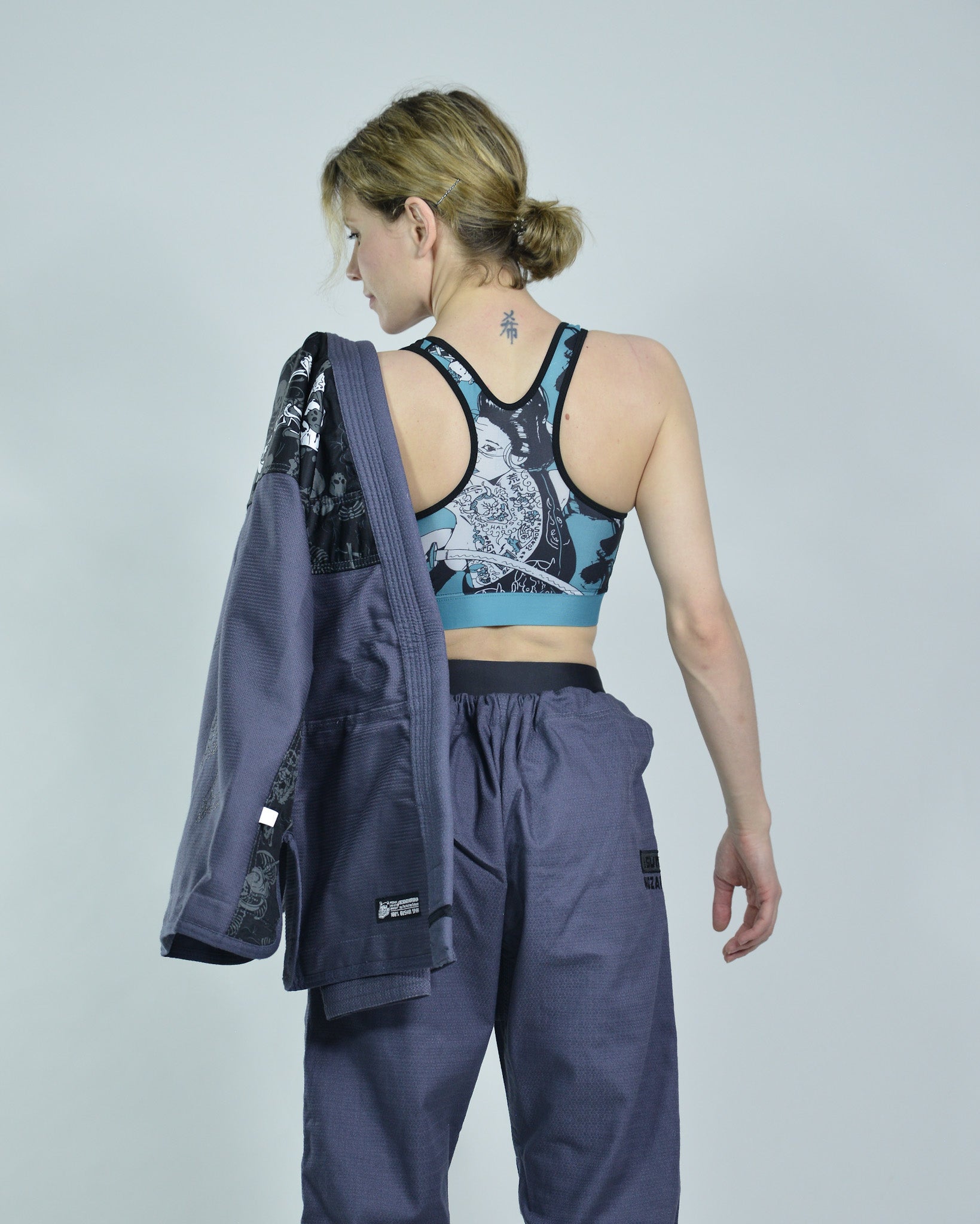 Nozarashi Dogi Grey for Women