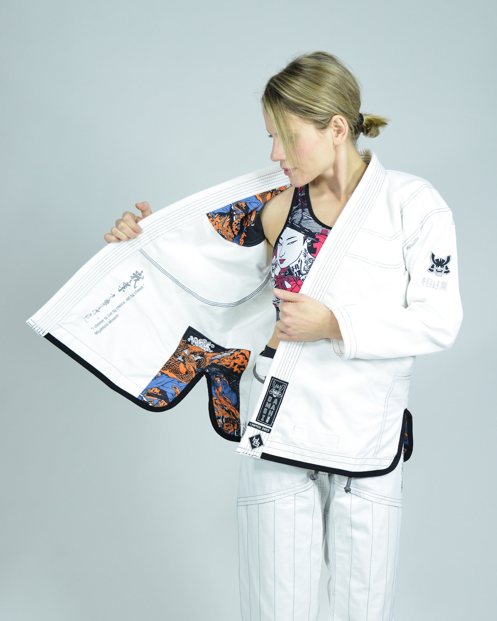 Damashi Dogi White for Women