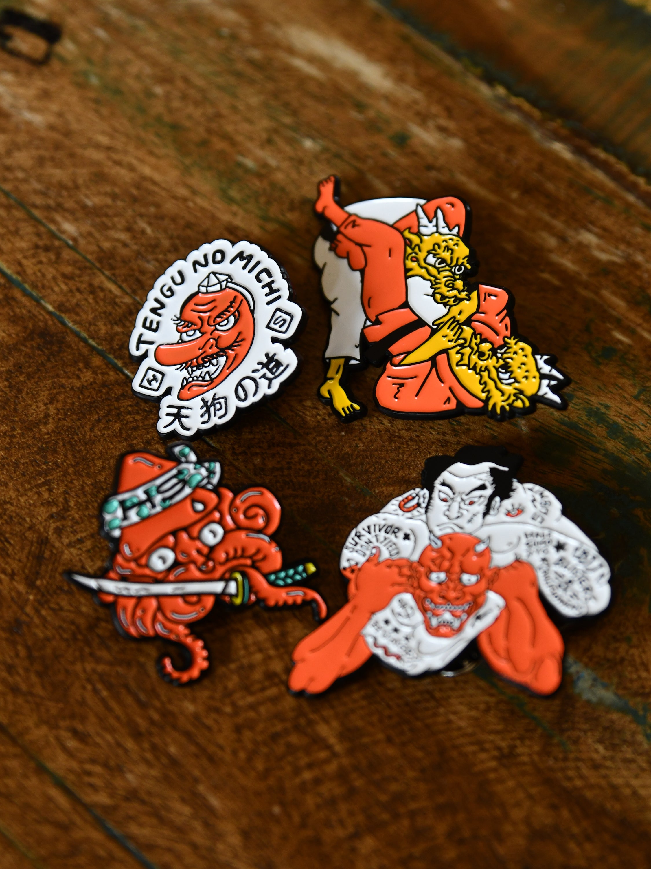 Aka Red Pin Set
