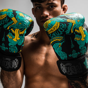 Khanom Boxing Gloves
