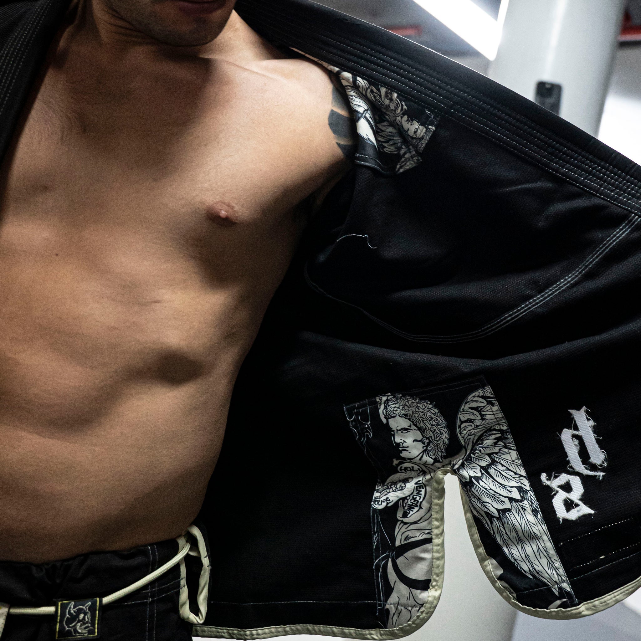 Archangel Dogi Black