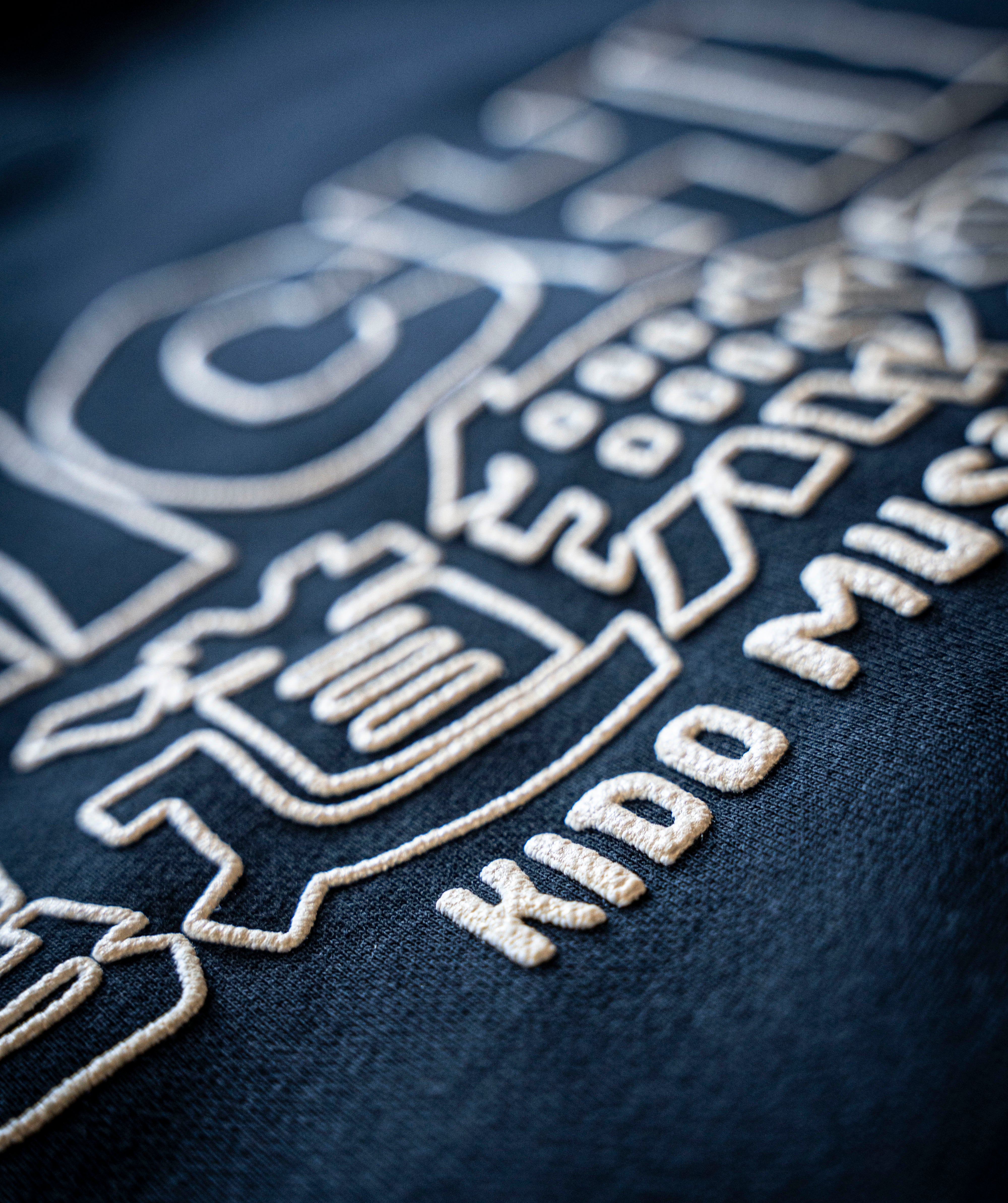 遊*人様 MASSES SHIRT SHADOW Mustard キムタク Kiichi Kido Muso Crewneck – Half Sumo