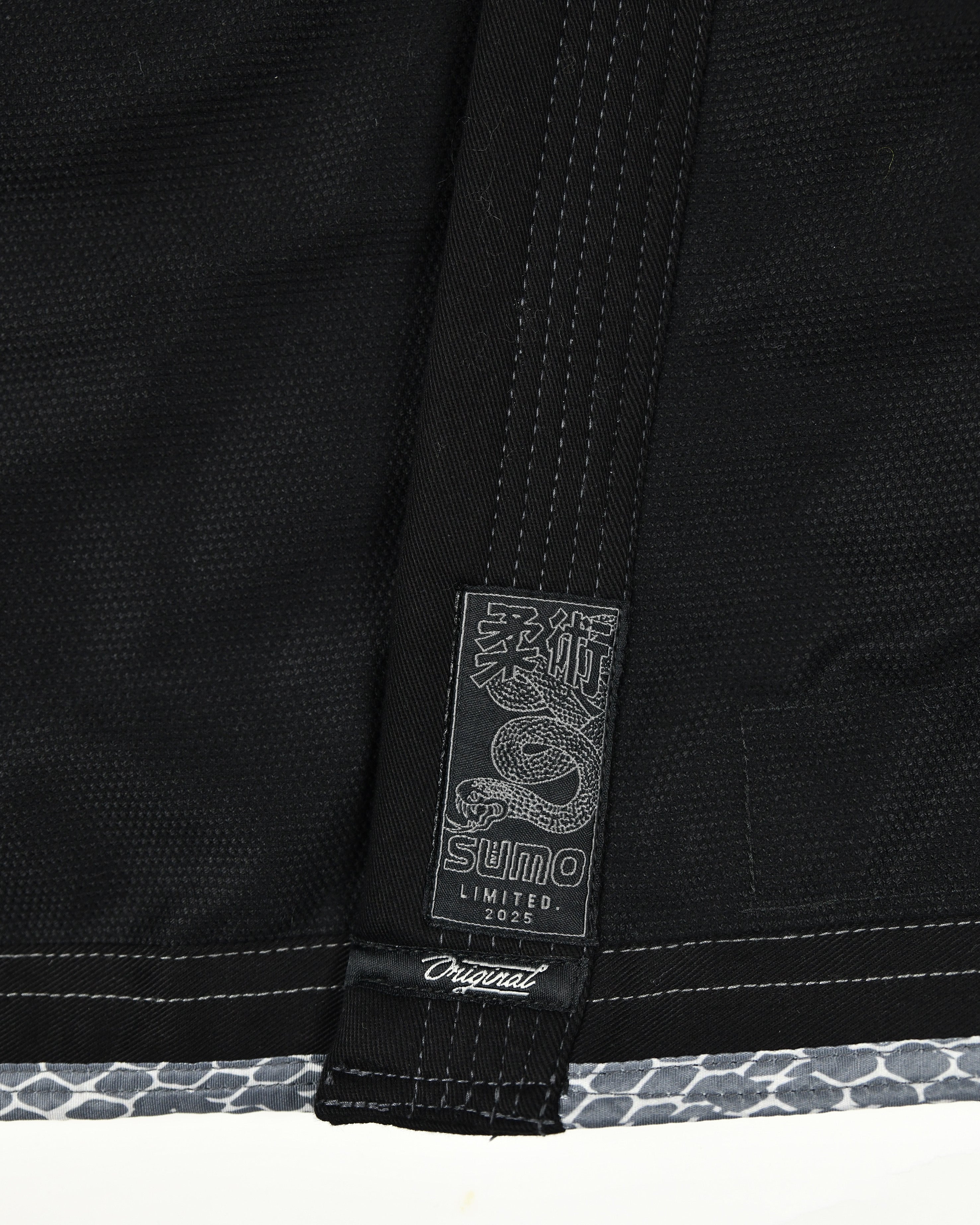 Black Mamba Nite Dogi