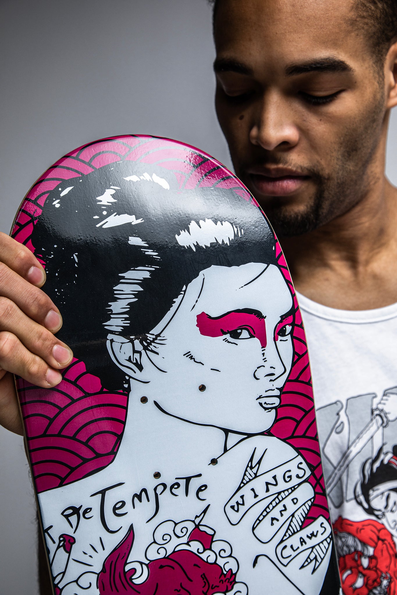 Onna Skateboard Deck